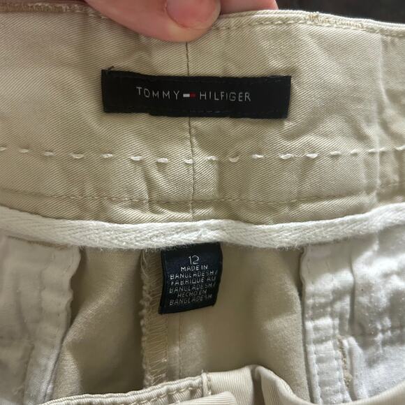 Women's Tommy Hilfiger 100% cotton Khaki Chino Shorts sz 12 Preppy Normcore - Picture 2 of 9